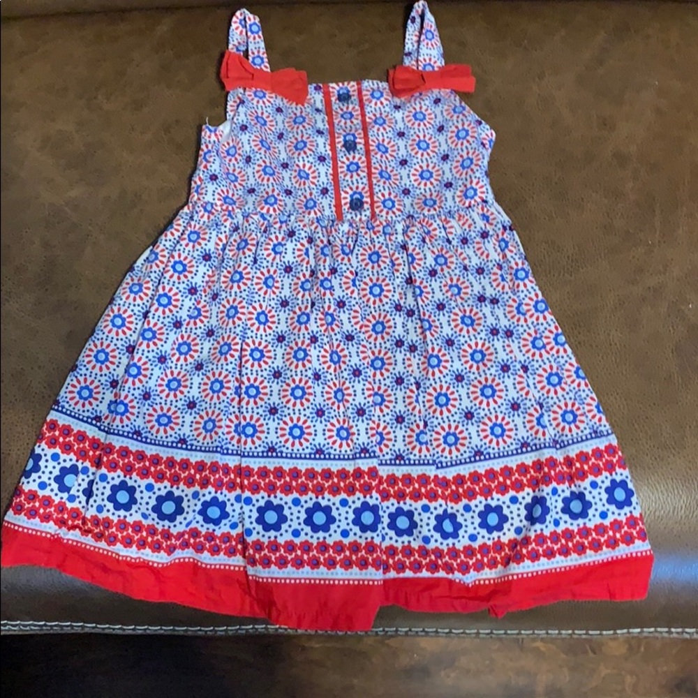 Girls Dress 4T Excellent condition